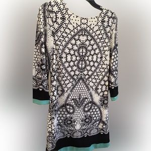 Eliza J 3/4 bell sleeves lined dress.